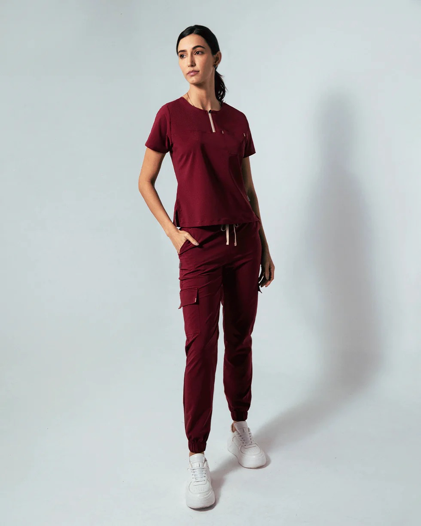 Set Iris Red Sand Uniforme Mujer (Morado)